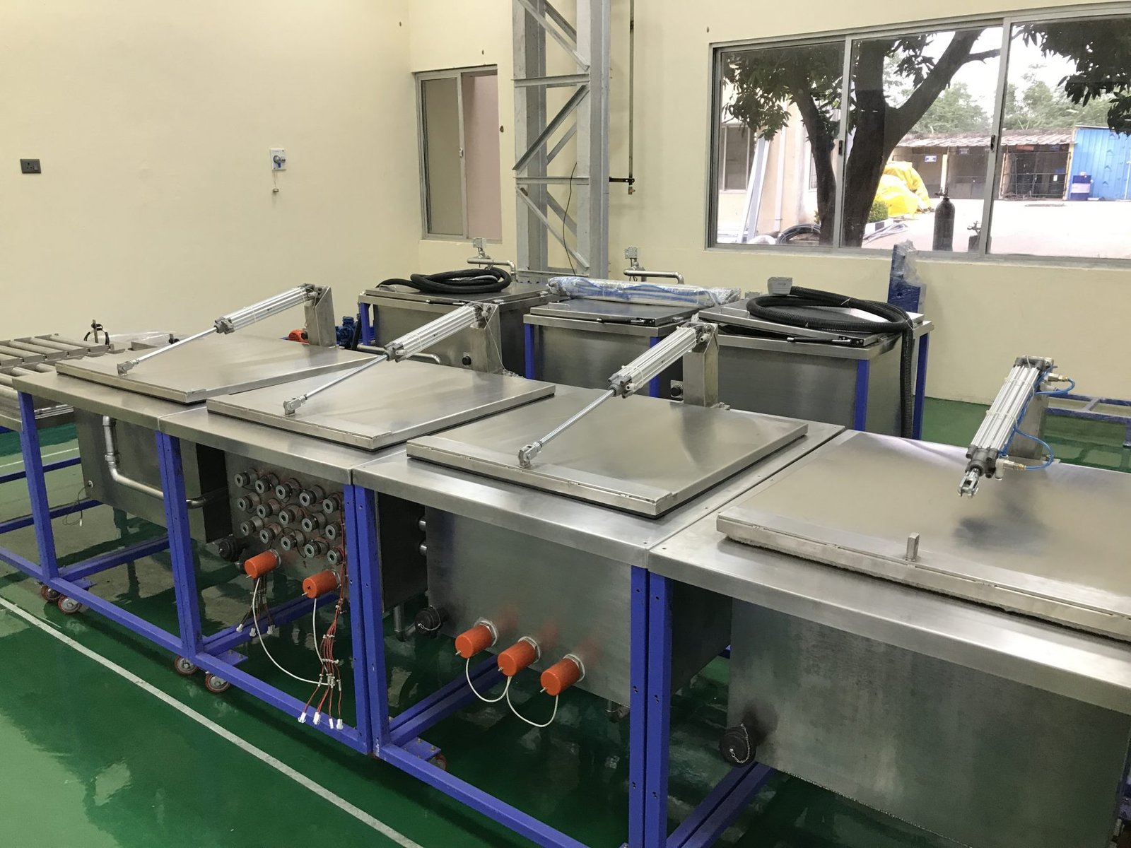 Multi-Stage Ultrasonic Cleaning Systems