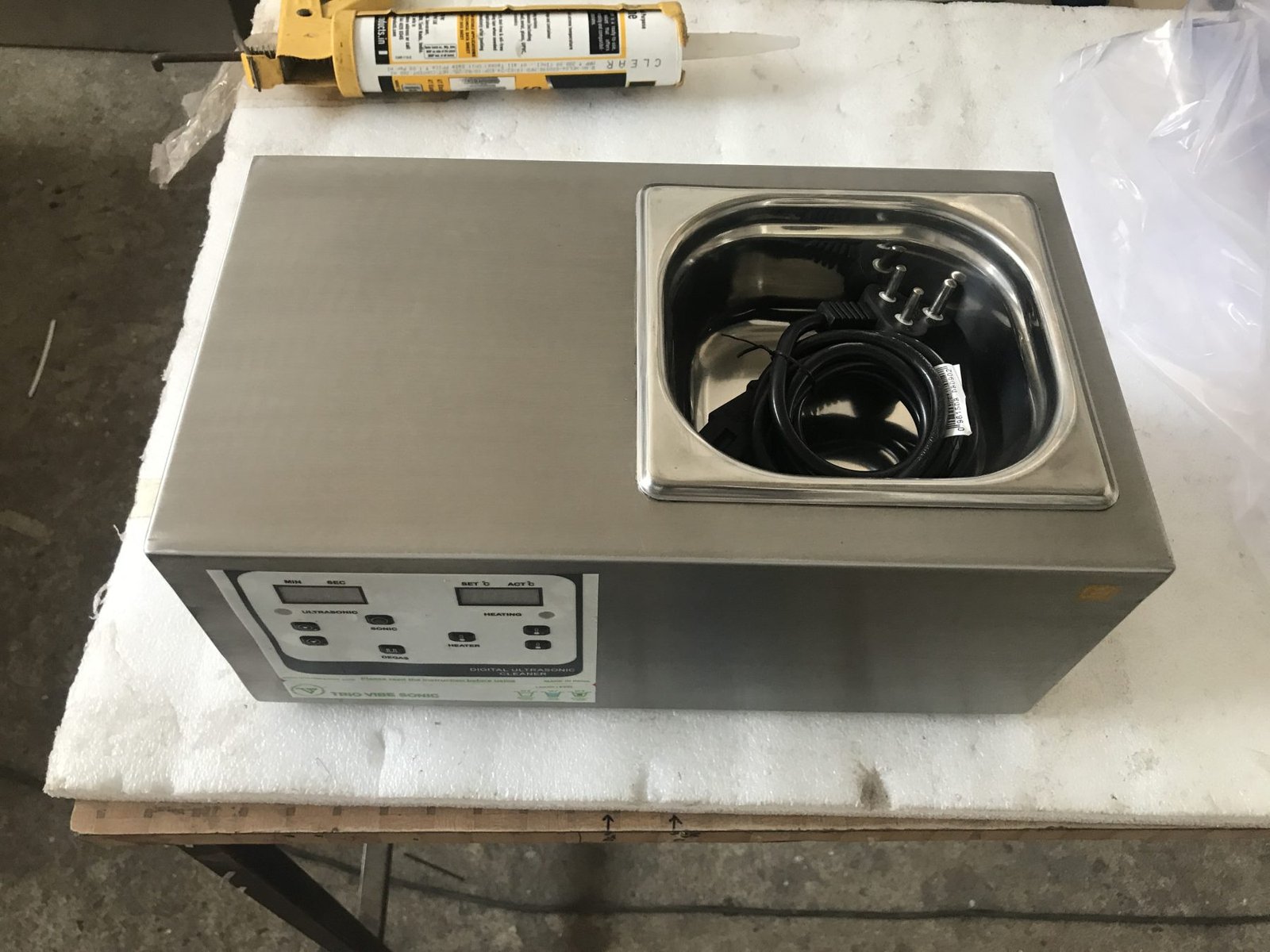 Tabletop Ultrasonic Cleaning Machines